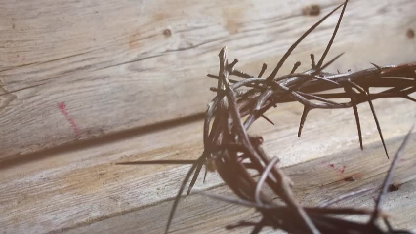 Pal - Worship 0111 - A Crown Of Thorns Slowly Rotates. Stock Footage 