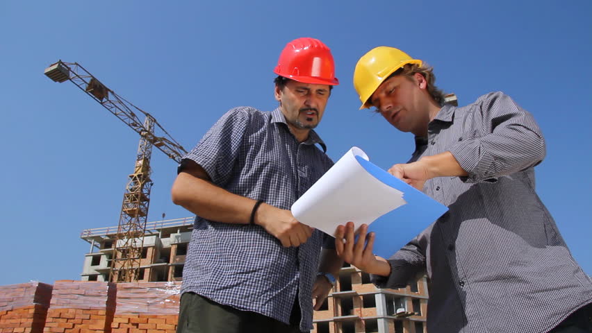 Construction workers, teamwork
