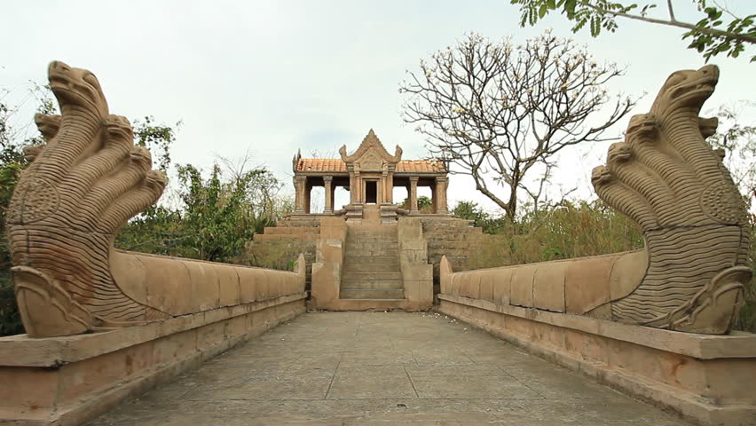 Stabilized shot :Interested in the ancient city, Thailand.