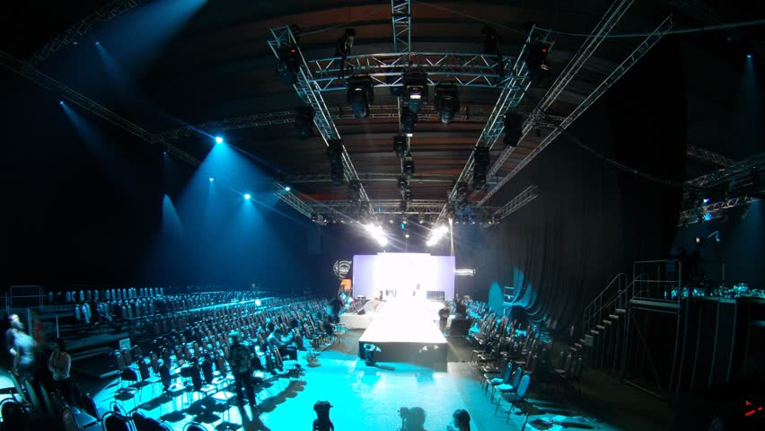 MOSCOW - APR 8: (Timelapse View) Working scenes mount scenery before fashion show on VOLVO - Week of fashion in Moscow in Gostini dvor, on April 8, 2012 in Moscow, Russia