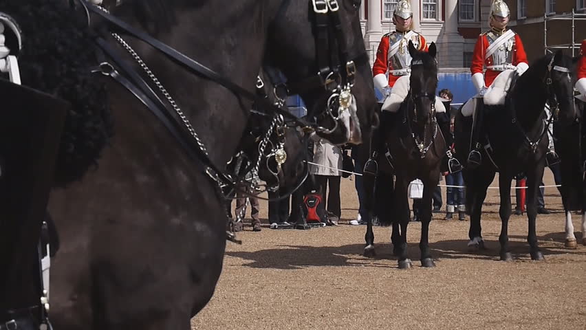 LONDON - APRIL 20: Members of the Household Cavalry on duty at Horse Guards during Changing of the Guard ceremony in London on April 20, 2012. The Cavalry are the lifeguards of Queen Elizabeth II.