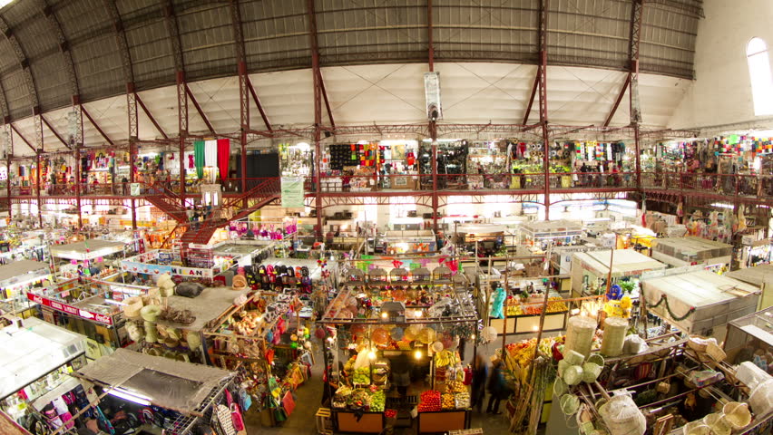 GUANAJUATO, MEXICO - CIRCA 2012: Timelapse view inside guanajuato food market, mexico circa 2012