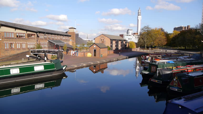 Farmer's Bridge Top Lock and Cambrian Wharf, Birmingham -  Birmingham and Fazeley Canal.