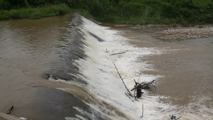 weir on river 