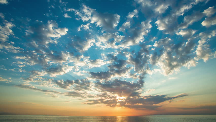 sunrise over the ocean time lapse