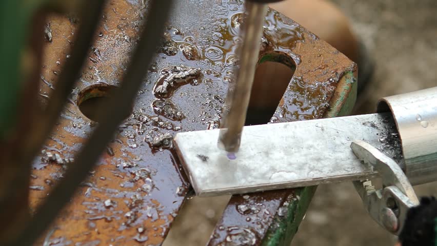 Drill, steel, steel drill bits are drilling