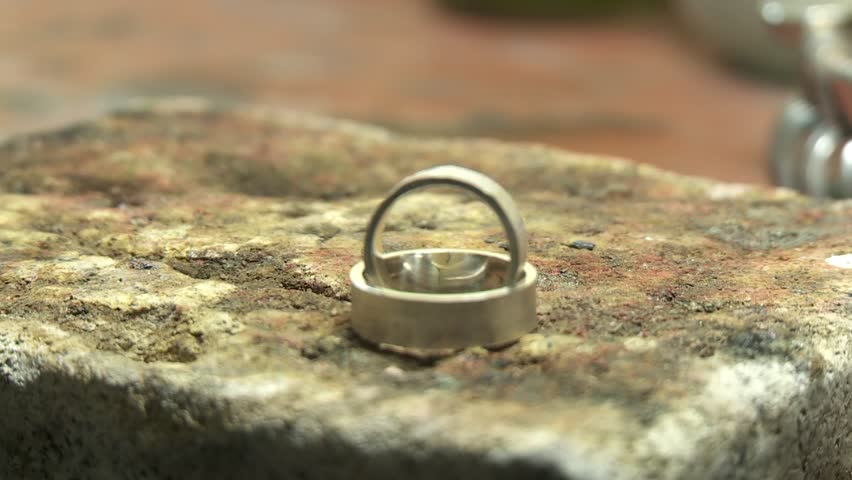 video footage of rings made by a goldsmith