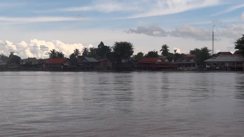 SI PHAN DON - AUGUST 25: River cruise on Mekong river August 25, 2012 in Si Phan Don, Laos.