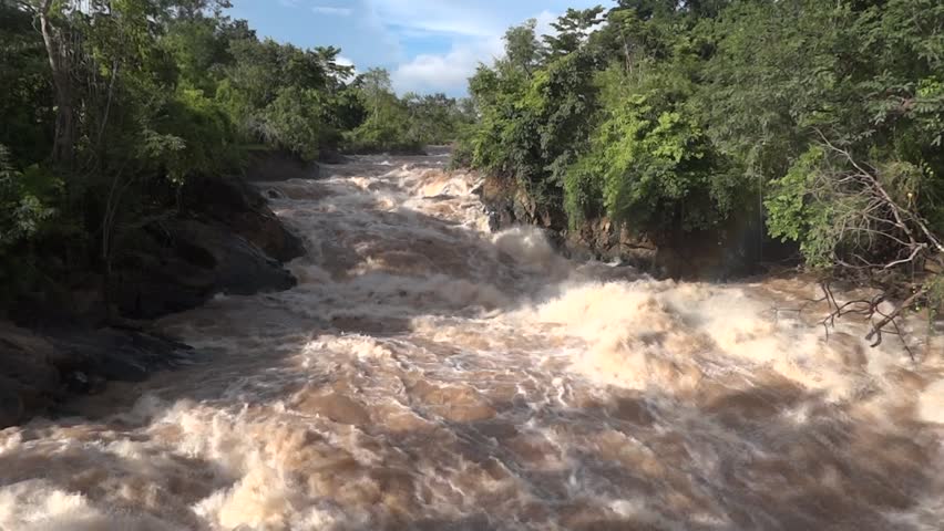 SI PHAN DON - AUGUST 25: View on river rapids in Don Khon island August 25, 2012 in Si Phan Don, Laos.