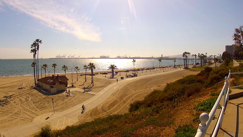 LONG BEACH, CA - APRIL 2, 2013: A Northwesterly view of the beach and bay from Bluff Park circa 2013 in Long Beach. Long Beach promotes healthy living, staying fit and enjoying the outdoors. 