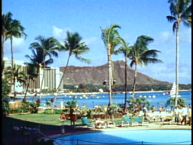 Waikiki, Diamond Head, wide shot, with beach and people