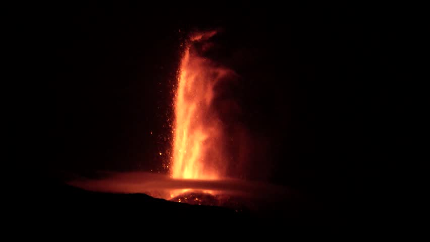 Etna - High lava fountain