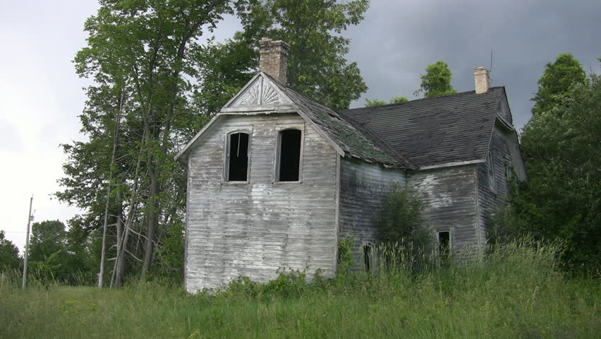 Haunted house. Abandoned farmhouse in rural Ontario, Canada.  