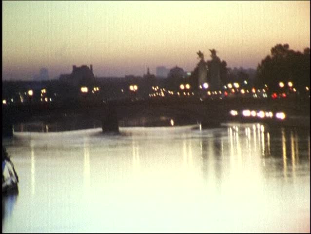 Paris 16mm C