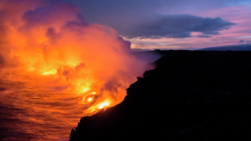 この巨大な閃光はハワイのキラウエア火山の噴火によって引き起こされました