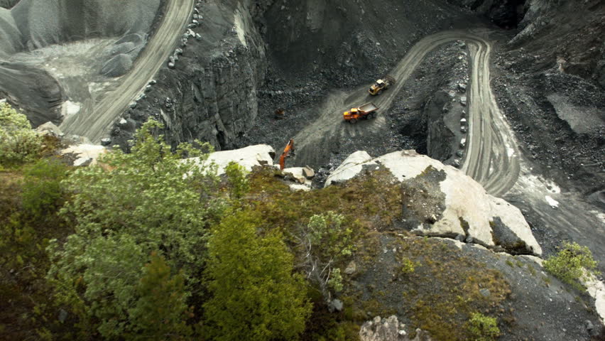 Header of quarry