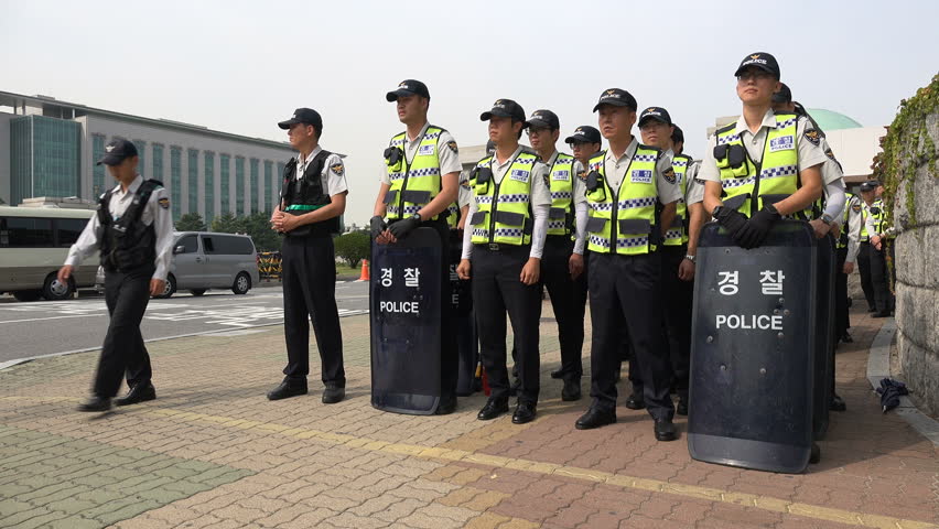 Seoul South Korea 7 October 2015 South Korean Police Officers On Standby At The National 