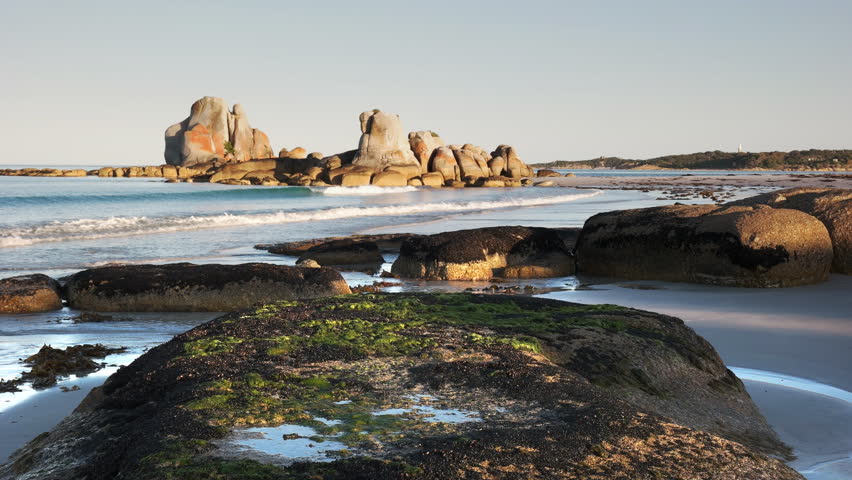 Landscape Of Greens Beach In Tasmania, Australia Image - Free Stock ...