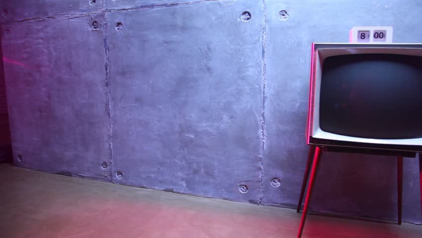 Japanese voyeur swimming xray Swinging lightbulb tv