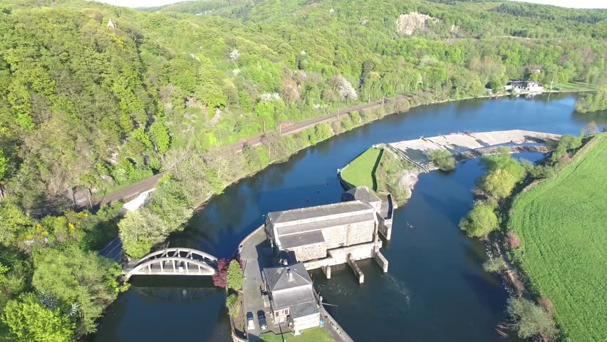 Header of waterpower