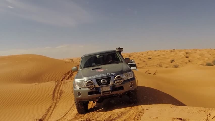 Driving Off-road Car In The Sahara Desert, Tunisia, 4x4 Sahara ...