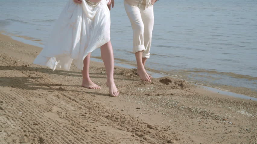 Romantic Couple Walk On Beach Footage Page 18 Stock Clips