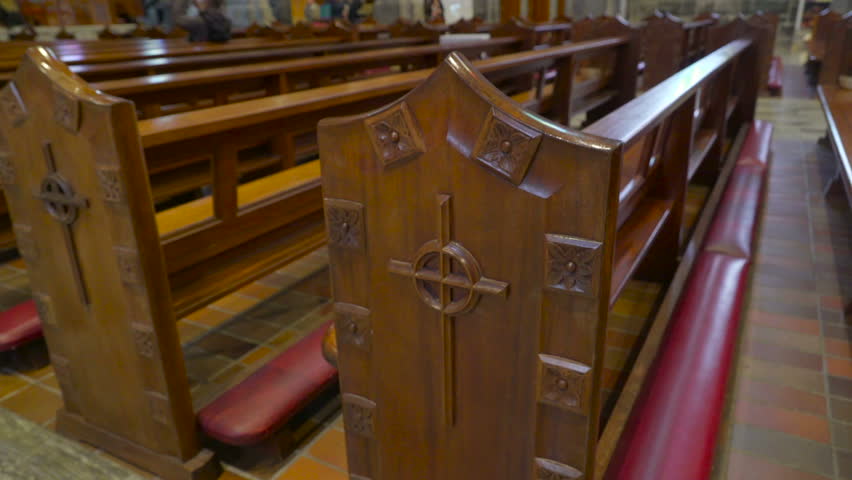 Header of kneeler