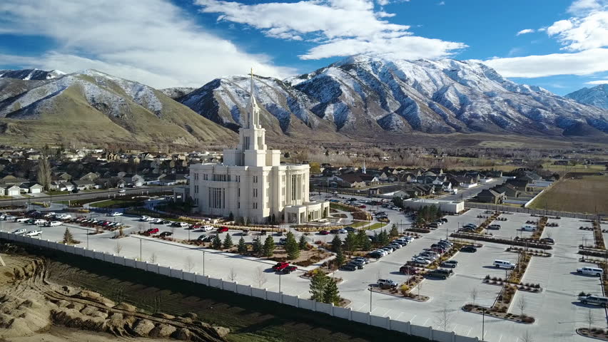 EPHRAIM, UTAH - MAR 2014: Aerial LDS Mormon Church Snow College Utah ...