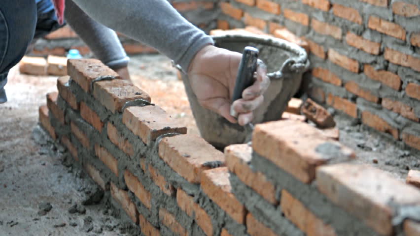 Header of bricklayer