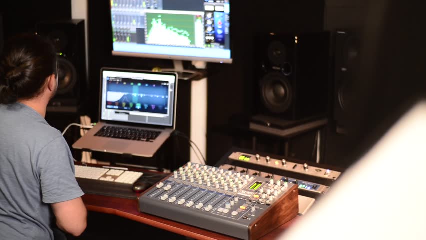 Sound Engineer In Recording Studio Stockvideos Filmmaterial