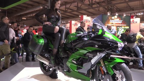 Ninja Bike Stock Video Footage 4k And Hd Video Clips Shutterstock