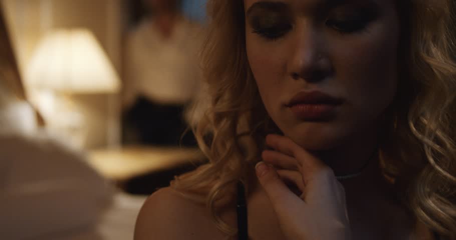 wearing a bra to bed