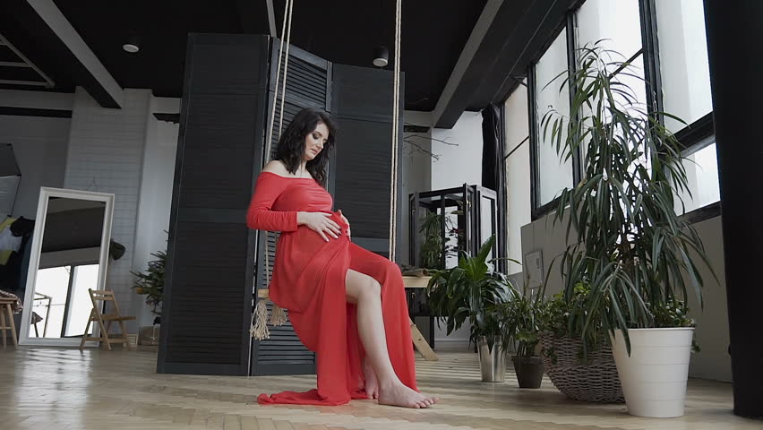 swinging-and-pregnancy