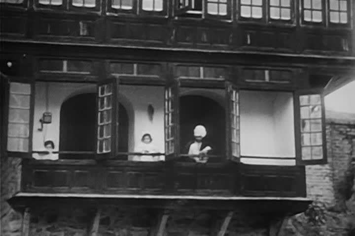 Header of disputed