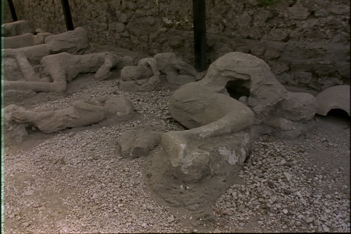 Plaster Cast Of Victim Of Mount Vesuvius Eruption In Garden Of The ...