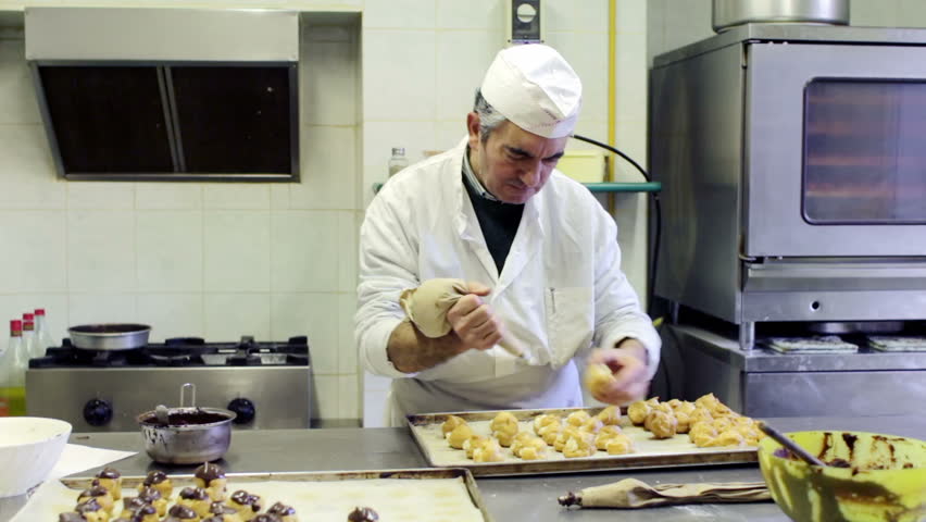 Header of cream puff