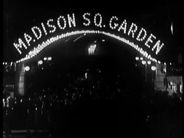 Crowd Milling Beneath Neon Madison Stockvideos Filmmaterial 100