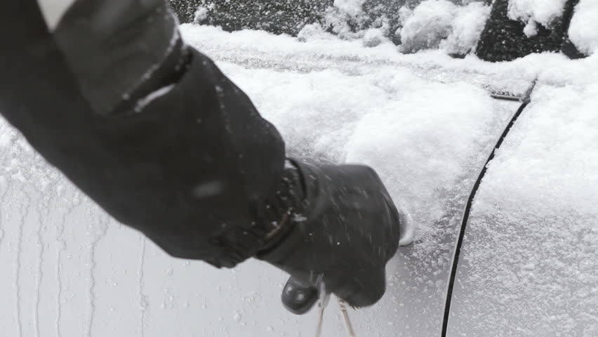 Hd01 00winter Driving Car Door Lock Is Frozen In Snow And Ice